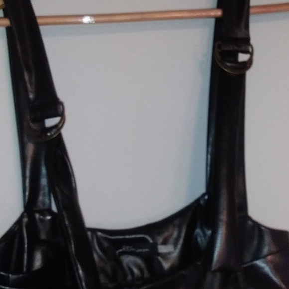 New PU Wide Leg Pants - Picture 5 of 6